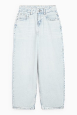 Balloon jeans
