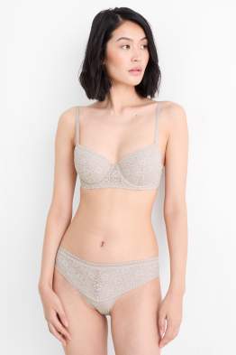 Knickers