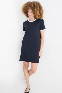 T-Shirt-Kleid
