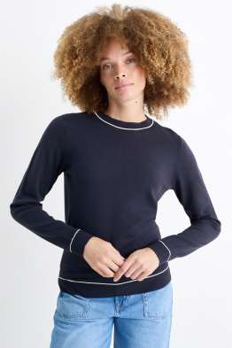 Fine knit jumper