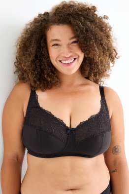 Reggiseno minimizer senza ferretti