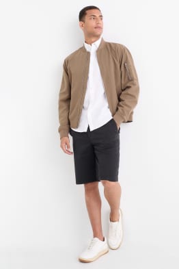 Short à ceinture