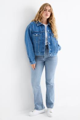 Bootcut Jeans - High Waist