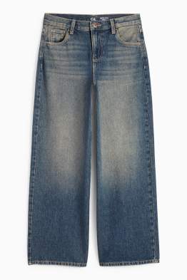 Baggy jeans