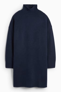 Strickkleid