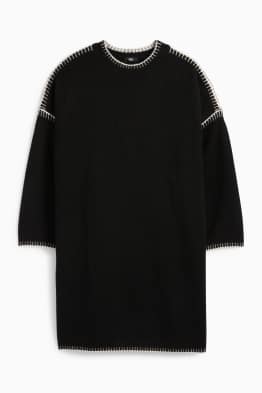Strickkleid - Straight Fit