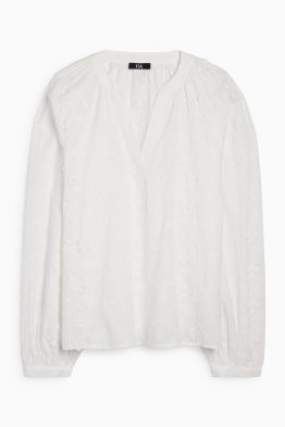 Blusa con escote en pico