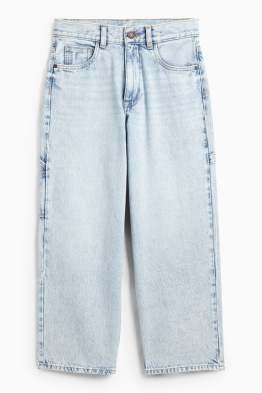 Baggy jeans
