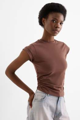 T-shirt - slim fit
