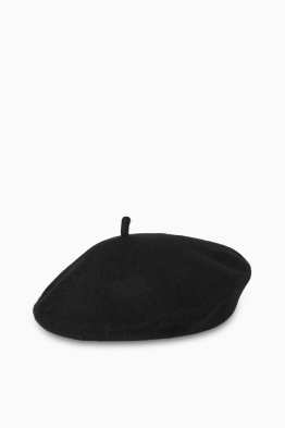Woollen beret