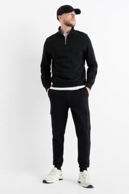 Pantaloni de trening cargo