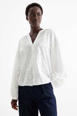 Blusa con escote en pico