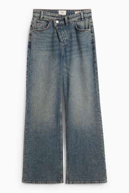 Jeans a gamba larga - vita media