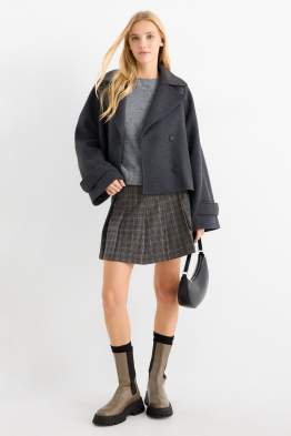 Skort - check