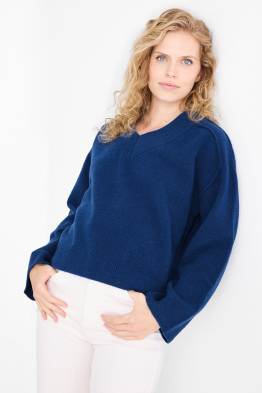 Pull à col V