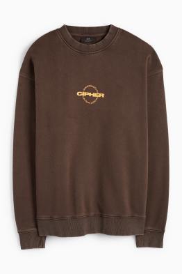 Sweatshirt
