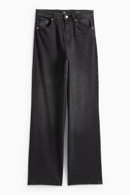 Wide leg jeans - high waist