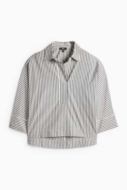 Halenka s výstřihem ve tvaru V