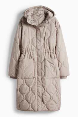 Abric embuatat amb caputxa