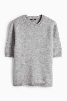 Pulover tricotat - mânecă scurtă