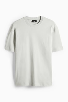 T-Shirt - Relaxed Fit