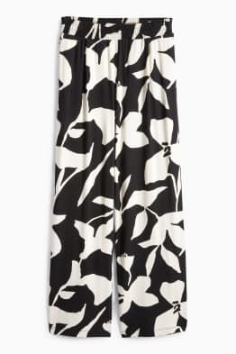 Pantaloni cu elastic în talie