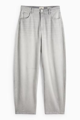 Balloon Jeans - Mid Waist