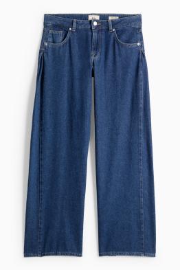 Wide leg jeans - low waist