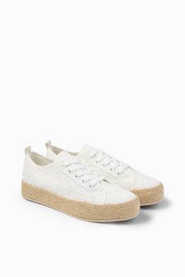 Sabatilles esportives