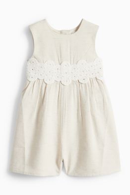 Overal pro miminka s lněným podílem a háčkovanou aplikací