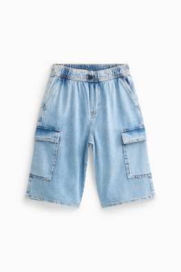 Jeans-Bermudas