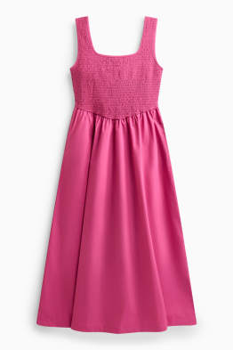 Fit & flare dress - smocked