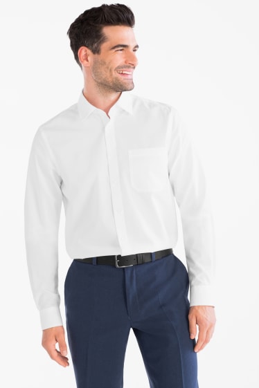 Hommes - Chemise de bureau - coupe droite - manches ultralongues - facile à repasser - blanc