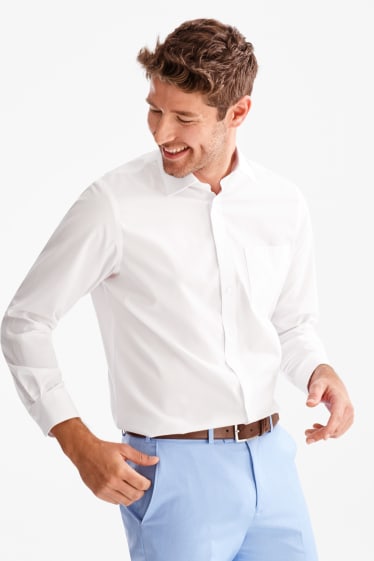 Herren - Businesshemd - Regular Fit - extra kurze Ärmel - bügelleicht - weiss
