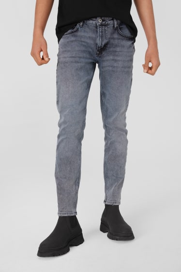 Teens & young adults - CLOCKHOUSE - tapered jeans - denim-dark gray