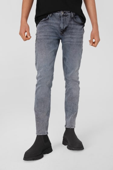 Dospívající a mladí - CLOCKHOUSE - tapered jeans - džíny - tmavošedé