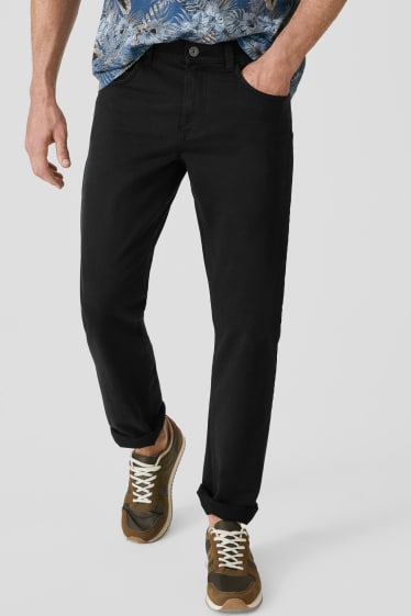 Bărbați - Pantaloni - Regular Fit - negru