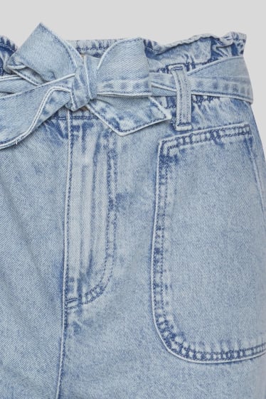 Damen - CLOCKHOUSE - Jeans-Shorts - jeans-hellblau