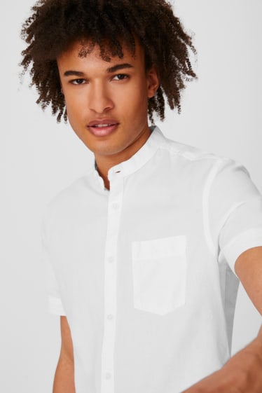 Hommes - CLOCKHOUSE - chemise - slim fit - encolure montante - blanc