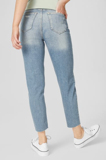 Women - CLOCKHOUSE - mom jeans - denim-light blue