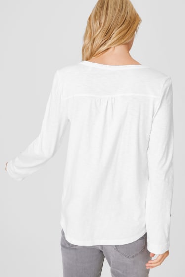 Women - Basic long sleeve T-shirt - white
