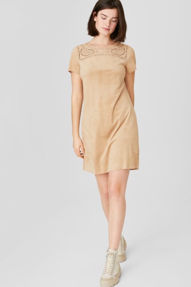 Femmes - Robe fourreau - similivelours - beige