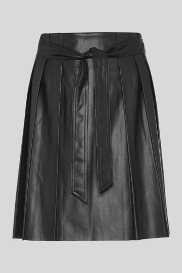 Women - Skirt - faux leather - black
