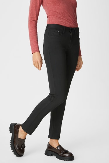 Women - Slim jeans - mid waist - black