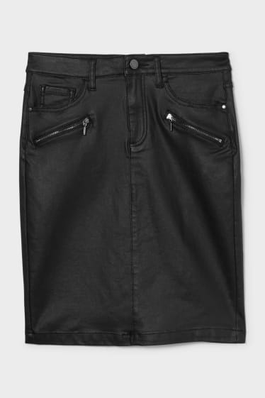 Women - Skirt - faux leather - black