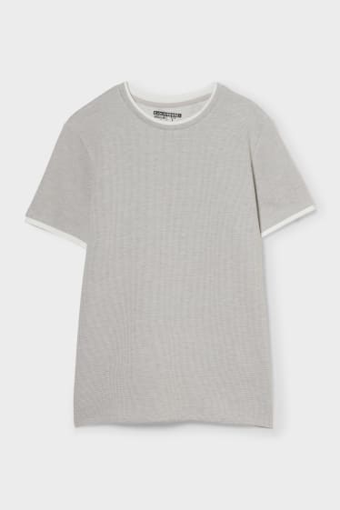 Teens & young adults - CLOCKHOUSE - T-shirt - 2-in-1 look - gray-brown