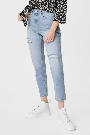 Teens & young adults - CLOCKHOUSE - mom jeans - denim-light blue