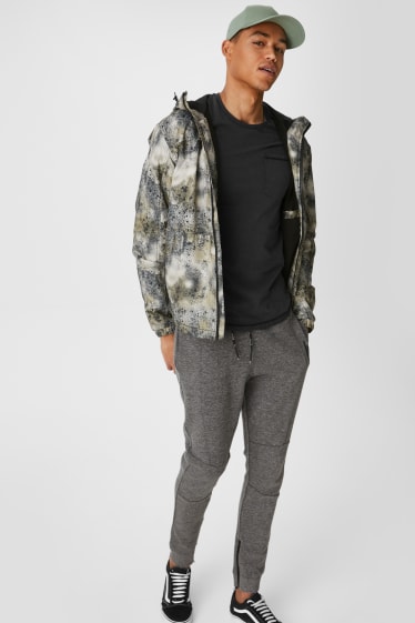 Men - CLOCKHOUSE - joggers - gray-melange