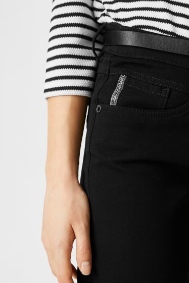 Women - Straight jeans with belt - black