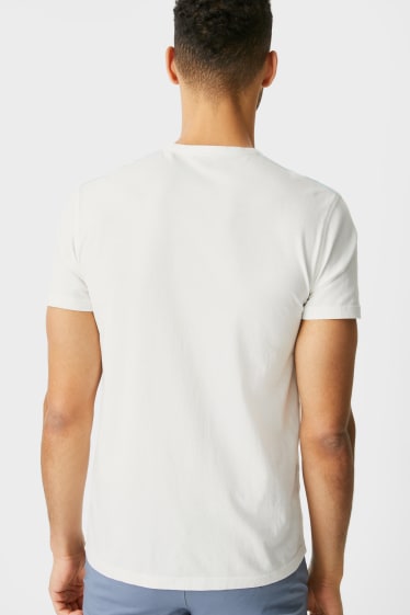 Men - T-shirt - white